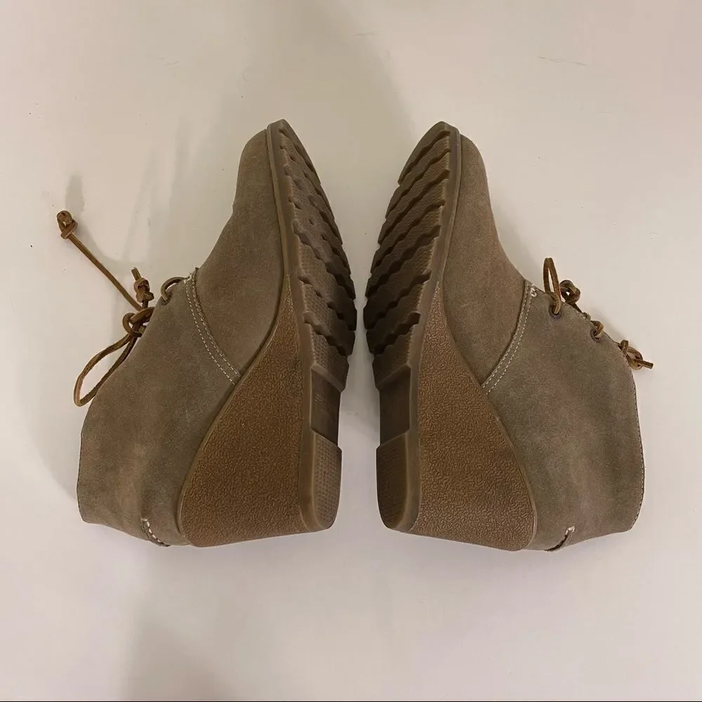 Sperry Top-Sider Tan Leather Lace‎ Up Wedge Booties size 9.5